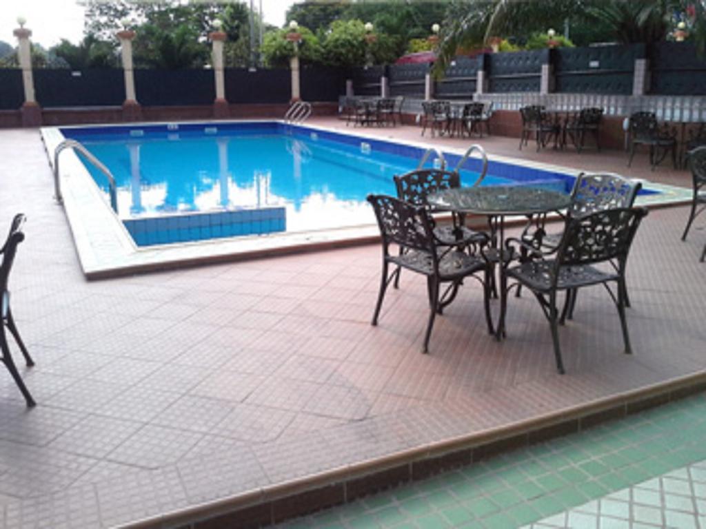 Sunset Hotel Kumasi Exterior photo